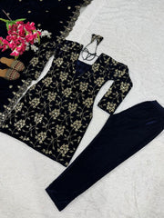 Women’s Navy Blue Embroidered Velvet Kurta Pant Set with Dupatta