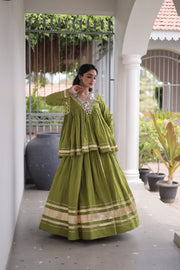 Women’s Lengha Choli with Embroidered Neckline