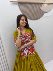 Women’s Pure Cotton Kediyu Lehenga Choli Set with Gamthi & Mirror Work
