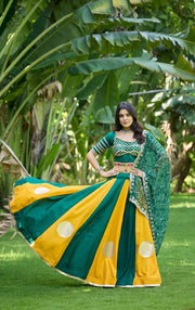 Women’s Gujarati Navratri Lehenga Choli with Mirror Work & Printed Dupatta