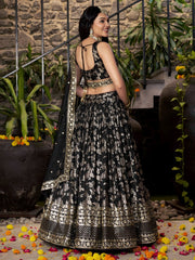 Women’s Silver Floral Embroidered Lehenga Choli with Dupatta