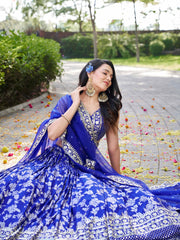 Women’s Silver Floral Embroidered Lehenga Choli with Dupatta