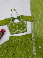Women’s Bandhej Lehenga Choli with Embroidery & Mirror Work Dupatta