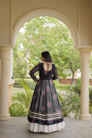 Women’s Kutchi Mirror Work Lehenga Choli With Kurti