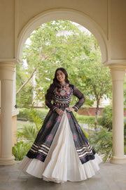 Women’s Kutchi Mirror Work Lehenga Choli With Kurti