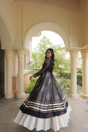 Women’s Kutchi Mirror Work Lehenga Choli With Kurti