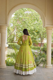 Women’s Kutchi Mirror Work Lehenga Choli With Kurti