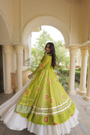 Women’s Kutchi Mirror Work Lehenga Choli With Kurti