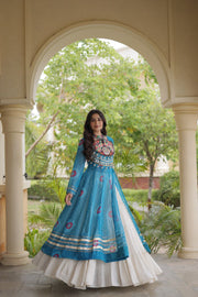 Women’s Kutchi Mirror Work Lehenga Choli With Kurti