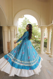 Women’s Kutchi Mirror Work Lehenga Choli With Kurti