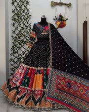 Women’s Gujarati Navratri Lehenga Choli With Digital Print & Real Mirror Work.