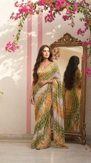 Women’s Bandhej Print Saree with Elegant Lace Border and Matching Blouse