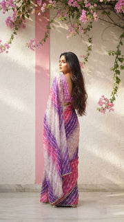 Women’s Bandhej Print Saree with Elegant Lace Border and Matching Blouse