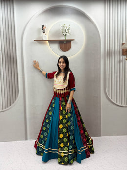 Traditional Indian Lahenga Choli for Navratri, Garba & Festive Occasions