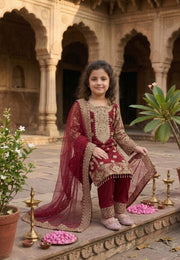 Girls Embroidered Kurta Pant Set with Dupatta | Festive Ethnic Wear