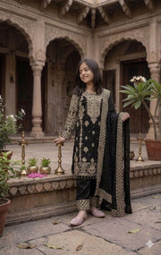Girls Embroidered Kurta Pant Set with Dupatta | Festive Ethnic Wear
