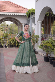 Women’s Bandhani Kutchi Patchwork Kurti with White Kora Cotton Lehenga Set