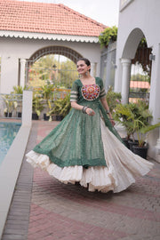 Women’s Bandhani Kutchi Patchwork Kurti with White Kora Cotton Lehenga Set