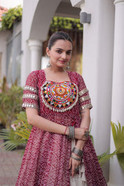 Women’s Bandhani Kutchi Patchwork Kurti with White Kora Cotton Lehenga Set
