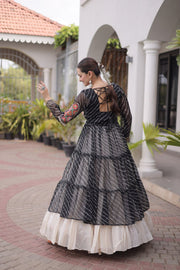 Women’s Lehenga Choli with Laheriya Print work For Women