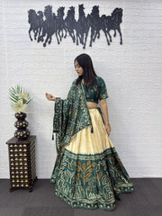 Women’s Bandhani Printed Lehenga Choli Set with Dupatta