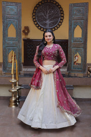 Women’s Lehenga Choli Set with Traditional Embroidery Work