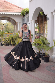 Women’s Mirror work Ethnic Embroidered Lehenga Choli Set