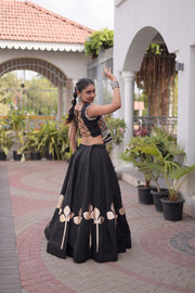 Women’s Mirror work Ethnic Embroidered Lehenga Choli Set