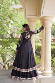 Women’s Kora Cotton Lehenga with Gamthi Embroidery & Gota Patti Work