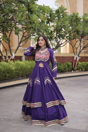 Women’s Kora Cotton Lehenga with Gamthi Embroidery & Gota Patti Work