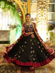 Women’s Gujarati Navratri Chaniya Choli with Canvas Patta & Fancy Lace Strug