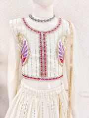 Girls Purple Embroidered Treditional Lehenga Choli with Dupatta