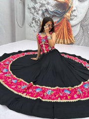 Women’s Lehenga Choli Set, Indian Ethnic Festive Wear with Floral Printed Bodice