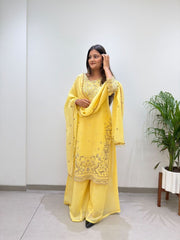 Women’s Embroidered Malay Crepe Kurti Palazzo Set With Party Wear