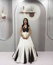 Women’s Lehenga Choli Set, Traditional Indian Ethnic Wear with Gold Print Detailing