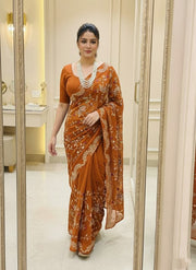 Indian Saree for Wedding, Party & Festive Wear, Traditional Saree with Matching Blouse