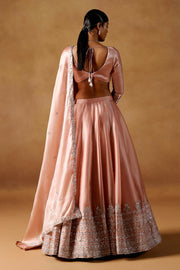Designer Indian Ethnic Wear Lahenga Choli for Wedding, Festive & Party Wear.