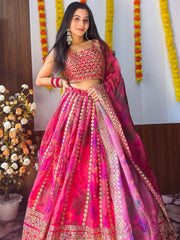 Women’s Pink Floral Printed  Lehenga Choli with Dupatta
