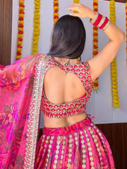 Women’s Pink Floral Printed  Lehenga Choli with Dupatta