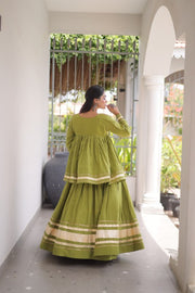 Women’s Lengha Choli with Embroidered Neckline
