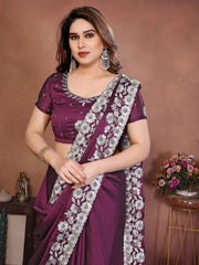 Women’s Saree with Floral Embroidery Border, Elegant Indian Traditional Look