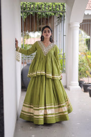 Women’s Lengha Choli with Embroidered Neckline