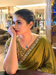 Women’s Saree with Embroidered Border For Traditional Look