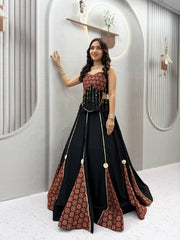 Women’s Lehenga Choli Set, Traditional Indian Ethnic Wear with Gold Print Detailing